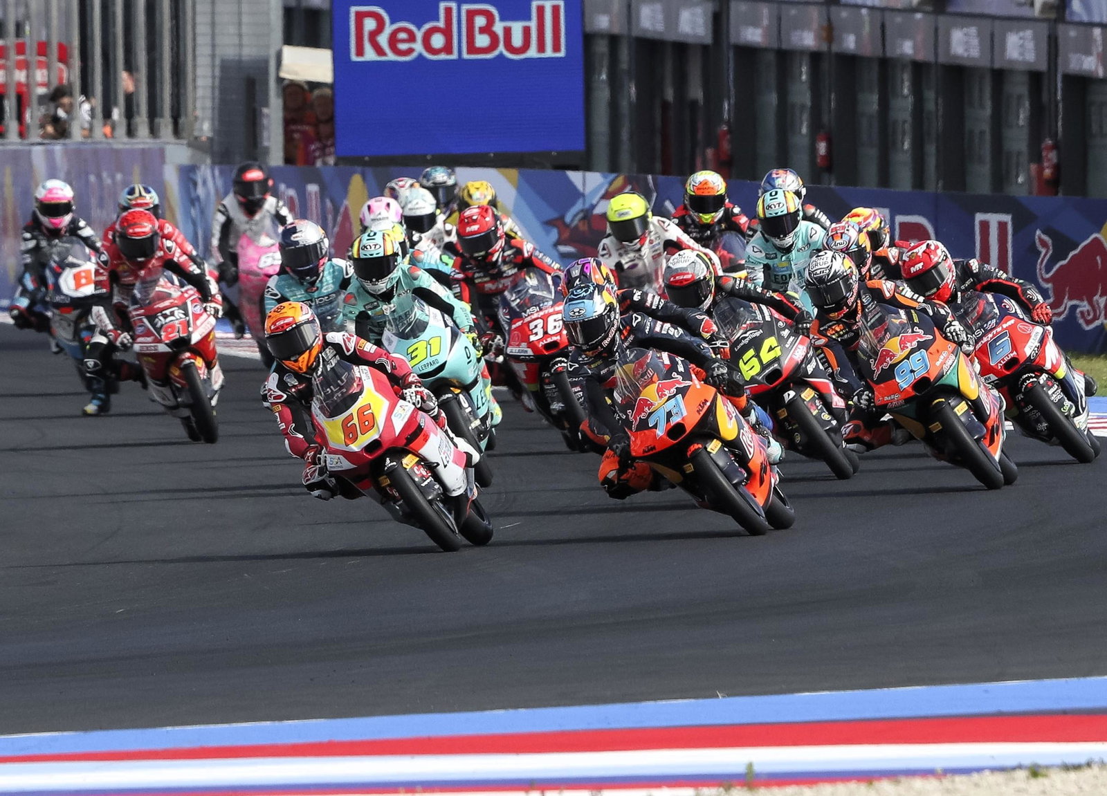 Start, 2025 San Marino Moto3 Grand Prix.