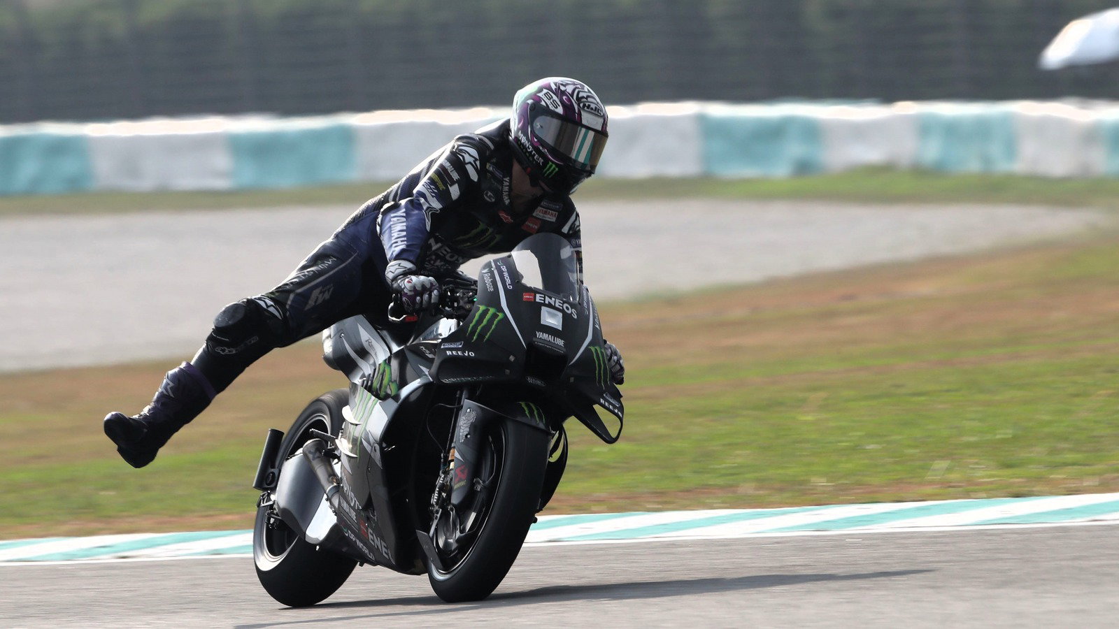 Fabio Quartararo tries the latest Yamaha aero on the final day of the Sepang MotoGP Shakedown Test.