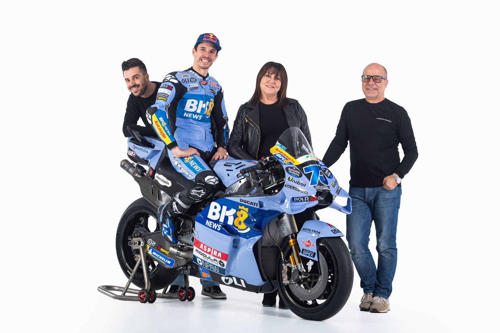 Alex Marquez, Nadia Padovani, Carlo Merlini, and Michele Masini with 2026 Gresini Ducati. Credit: Gresini Racing.