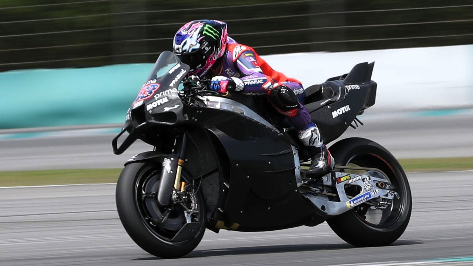 Jack Miller, new Yamaha wing, Sepang MotoGP Shakedown Test (pic Gold&Goose)