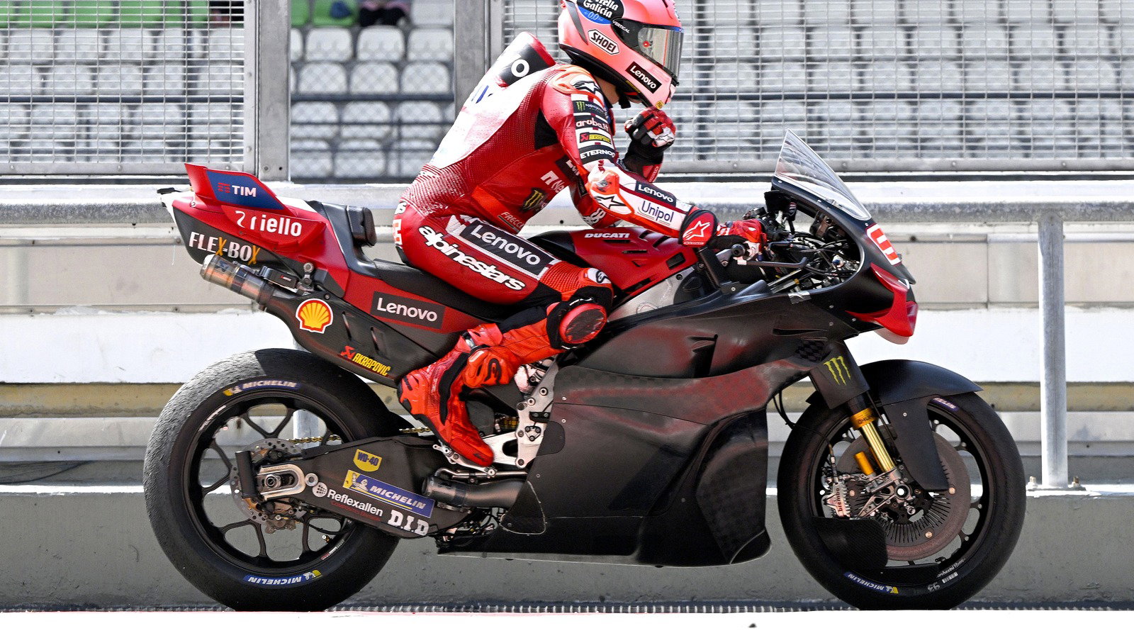 Marc Marquez testing new and old aerodynamics parts, 2026 Sepang MotoGP Test (Gold&Goose).