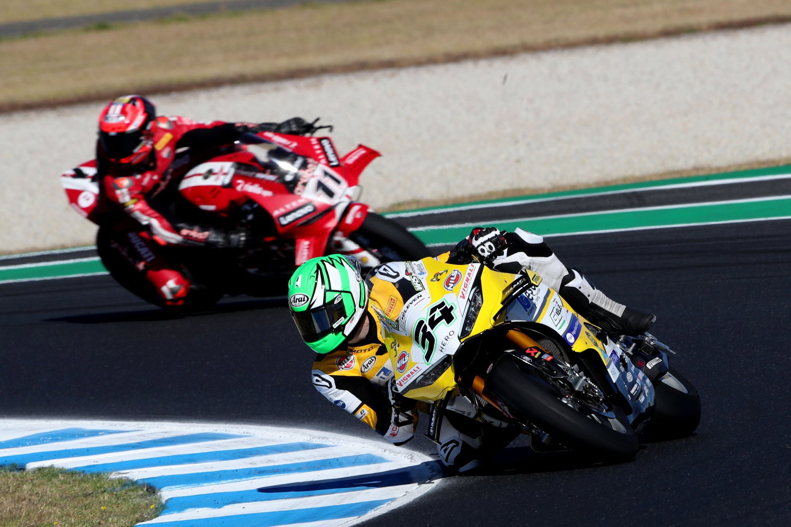 Lorenzo Baldassarri, Nicolo Bulega, 2026 Phillip Island WorldSBK test. Credit: Gold and Goose.