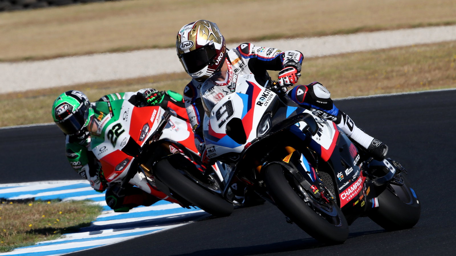 Danilo Petrucci, Alex Lowes, 2026 Phillip Island WorldSBK Test. Credit: Gold and Goose.