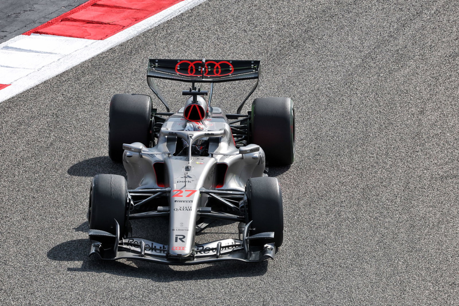Nico Hulkenberg, Audi, 2026 Bahrain F1 test