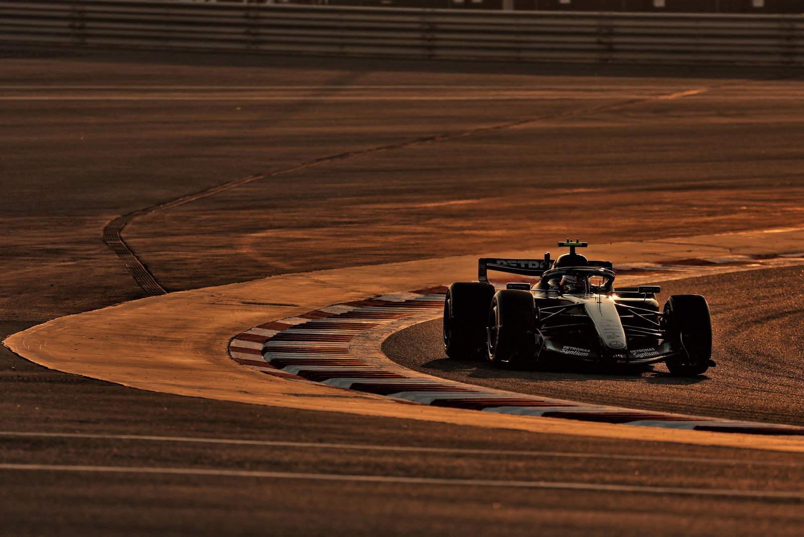 Antonelli set the pace in Test 1