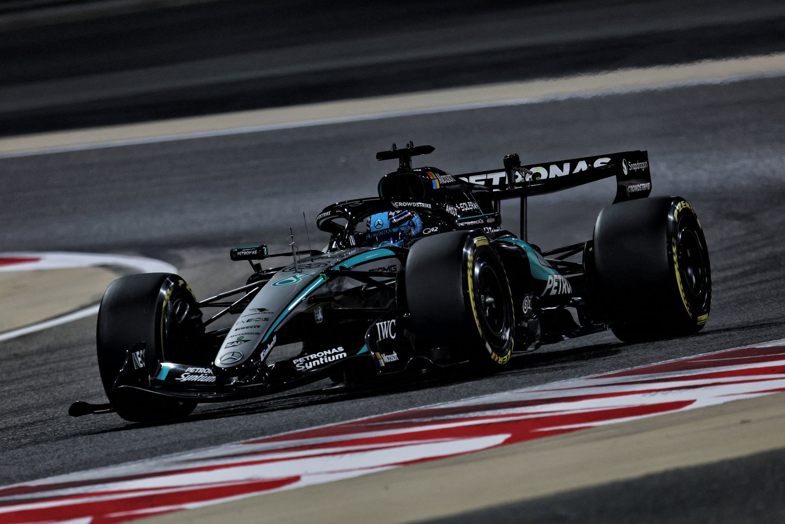 George Russell, Mercedes F1, 2026 Bahrain test