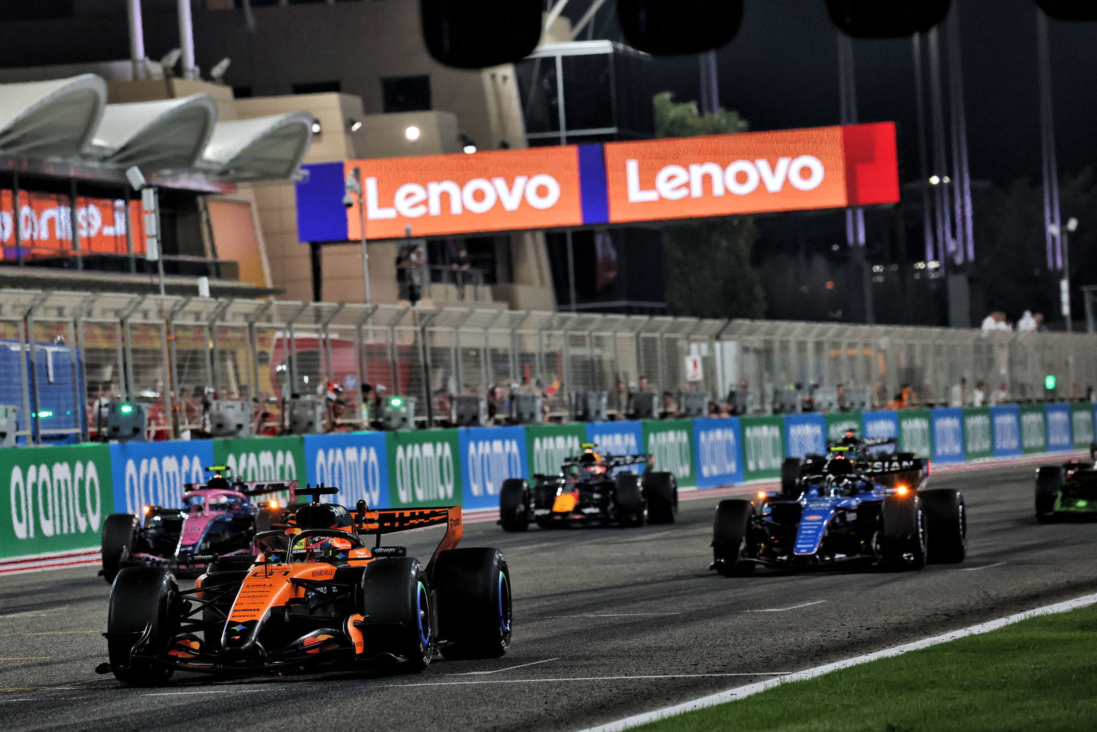 Practice start in Bahrain 