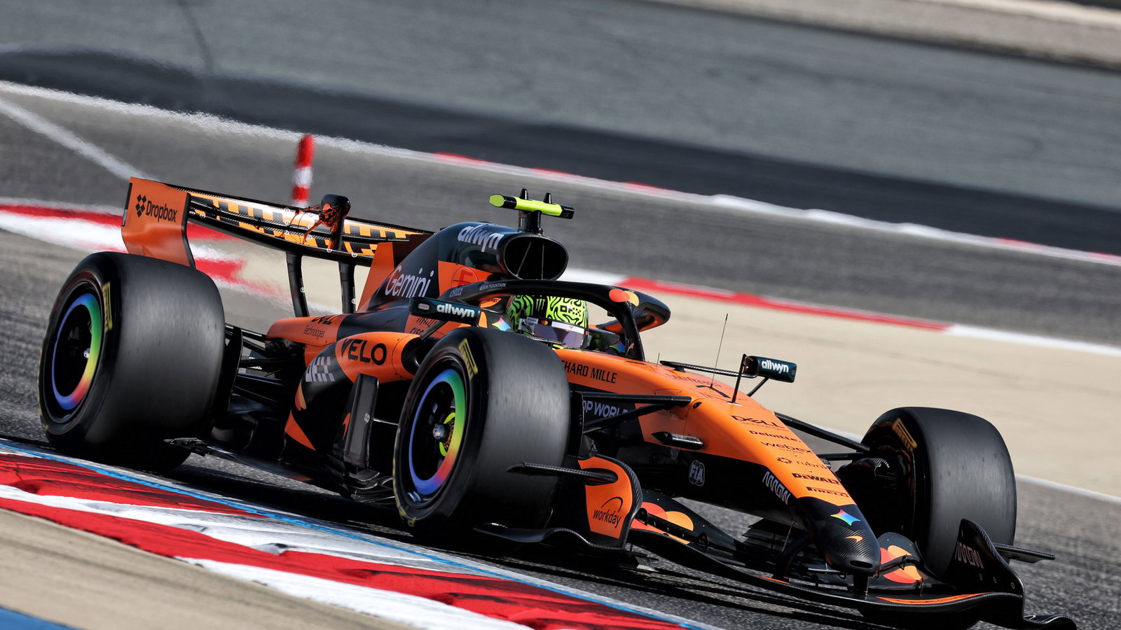 Lando Norris, McLaren Racing, 2026 Bahrain F1 test