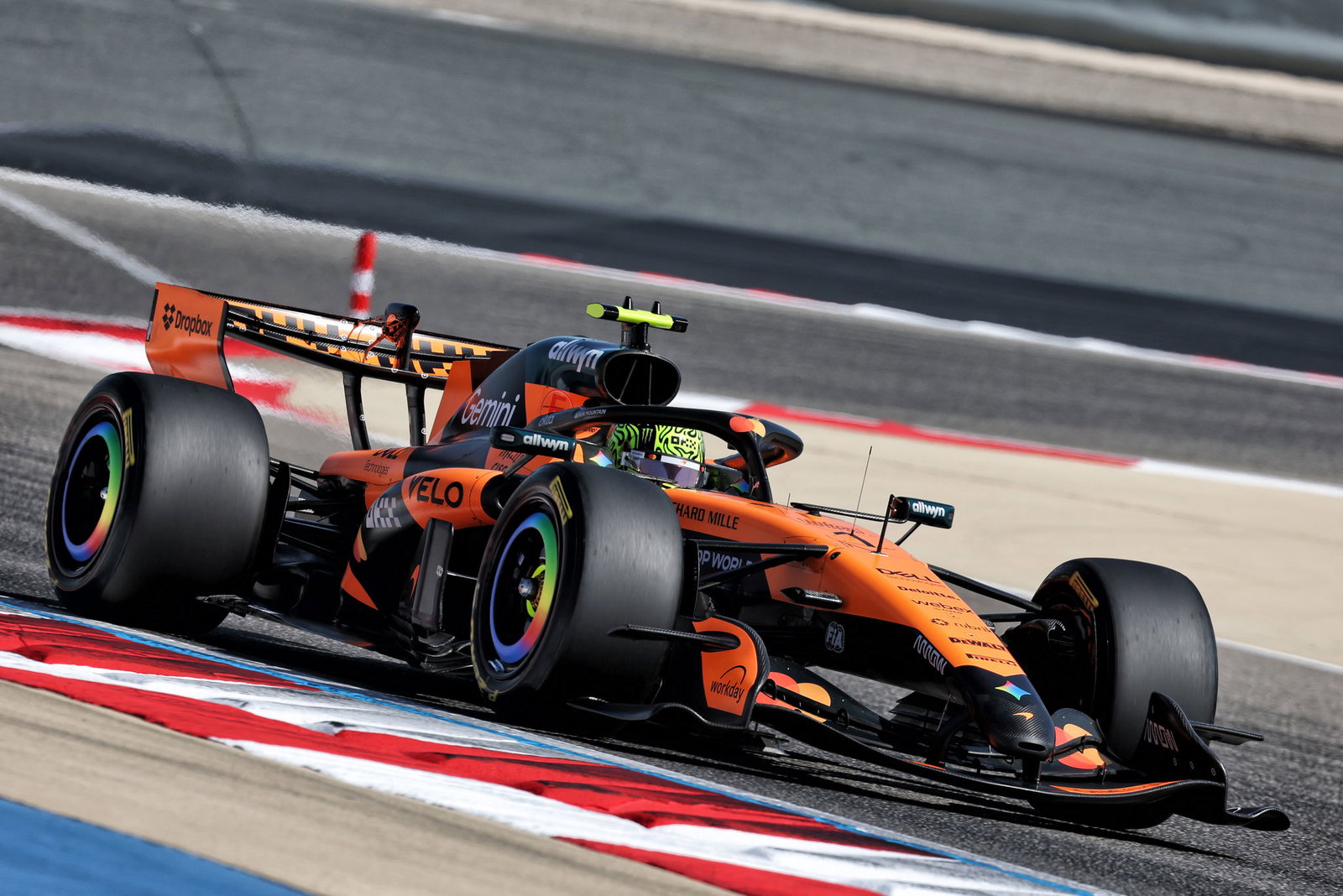 Lando Norris, McLaren Racing, 2026 Bahrain F1 test