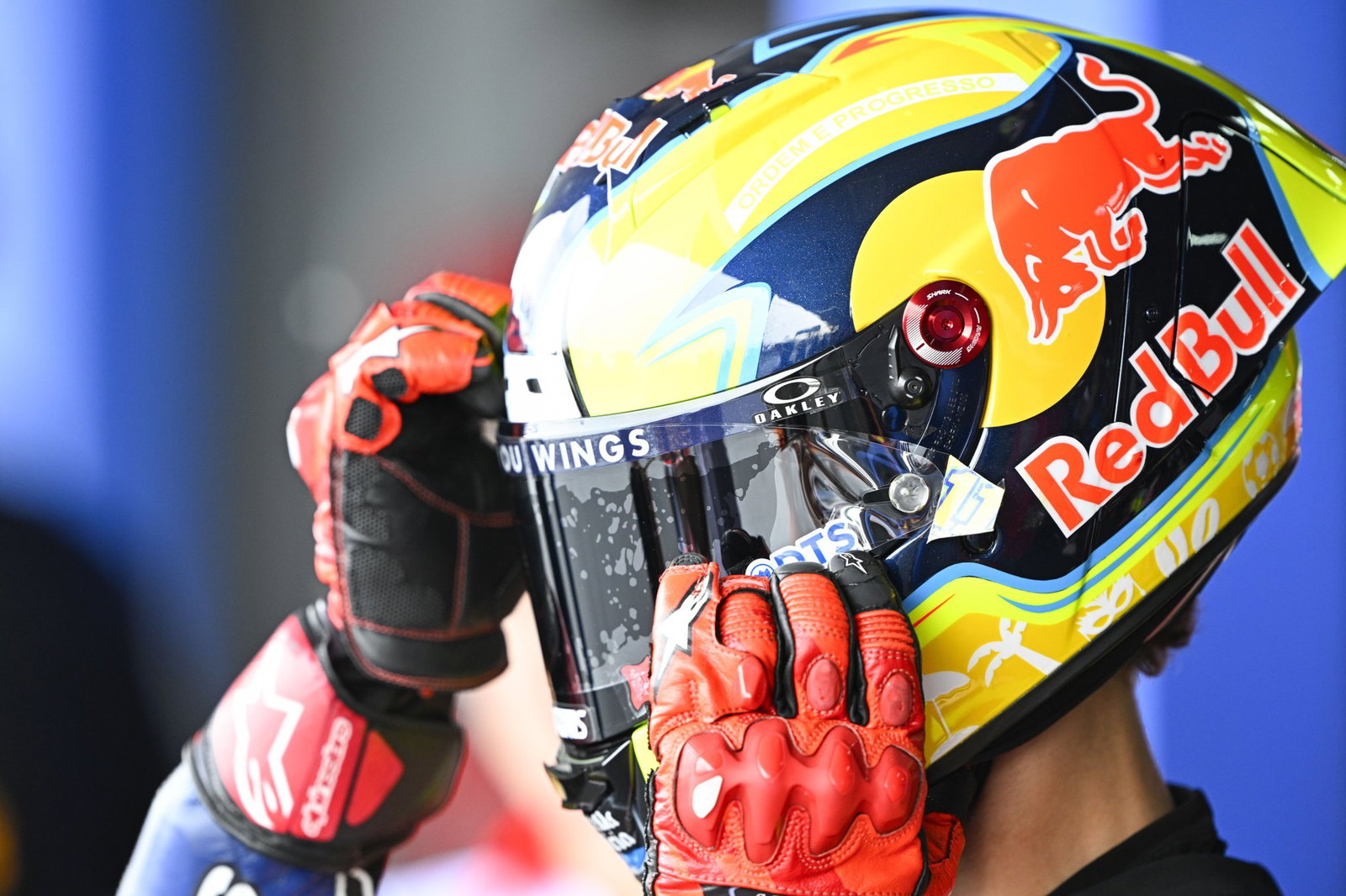 Diogo Moreira, 2026 MotoGP Thai Grand Prix, pit box. Credit: Gold and Goose.