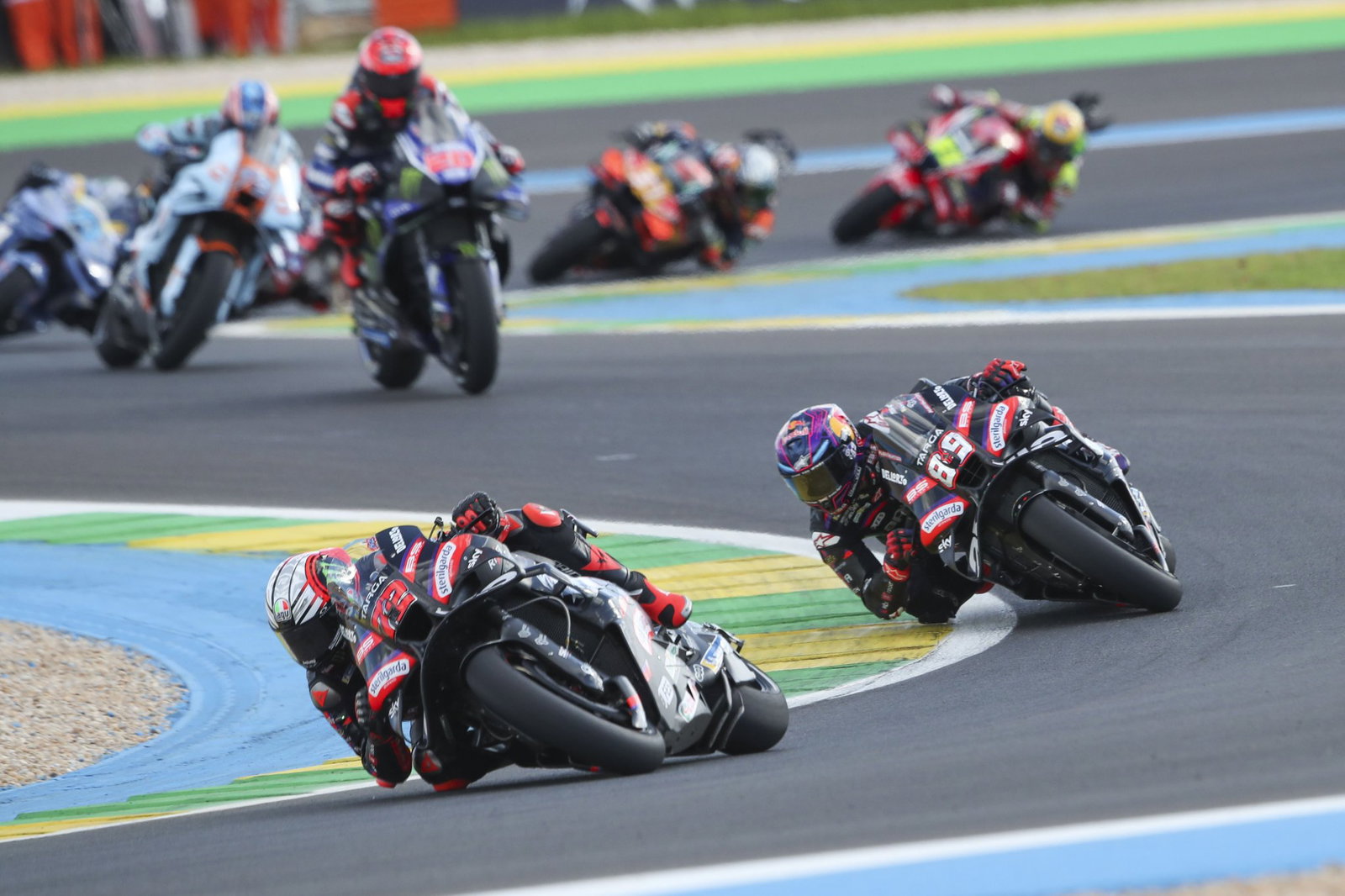 Marco Bezzecchi leads Jorge Martin, 2026 MotoGP Brazilian Grand Prix, Sprint. Credit: Gold and Goose.