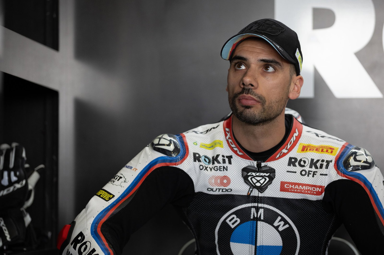 Miguel Oliveira, 2026 Portuguese WorldSBK, pit box. Credit: Gold and Goose.