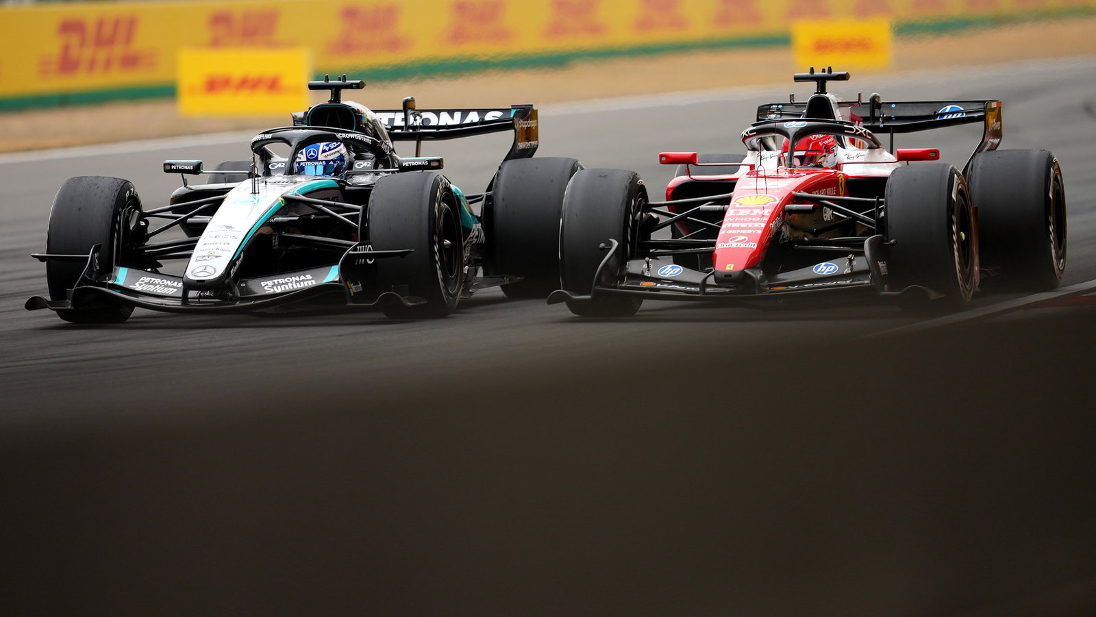 Russell and Leclerc go wheel-to-wheel in China 