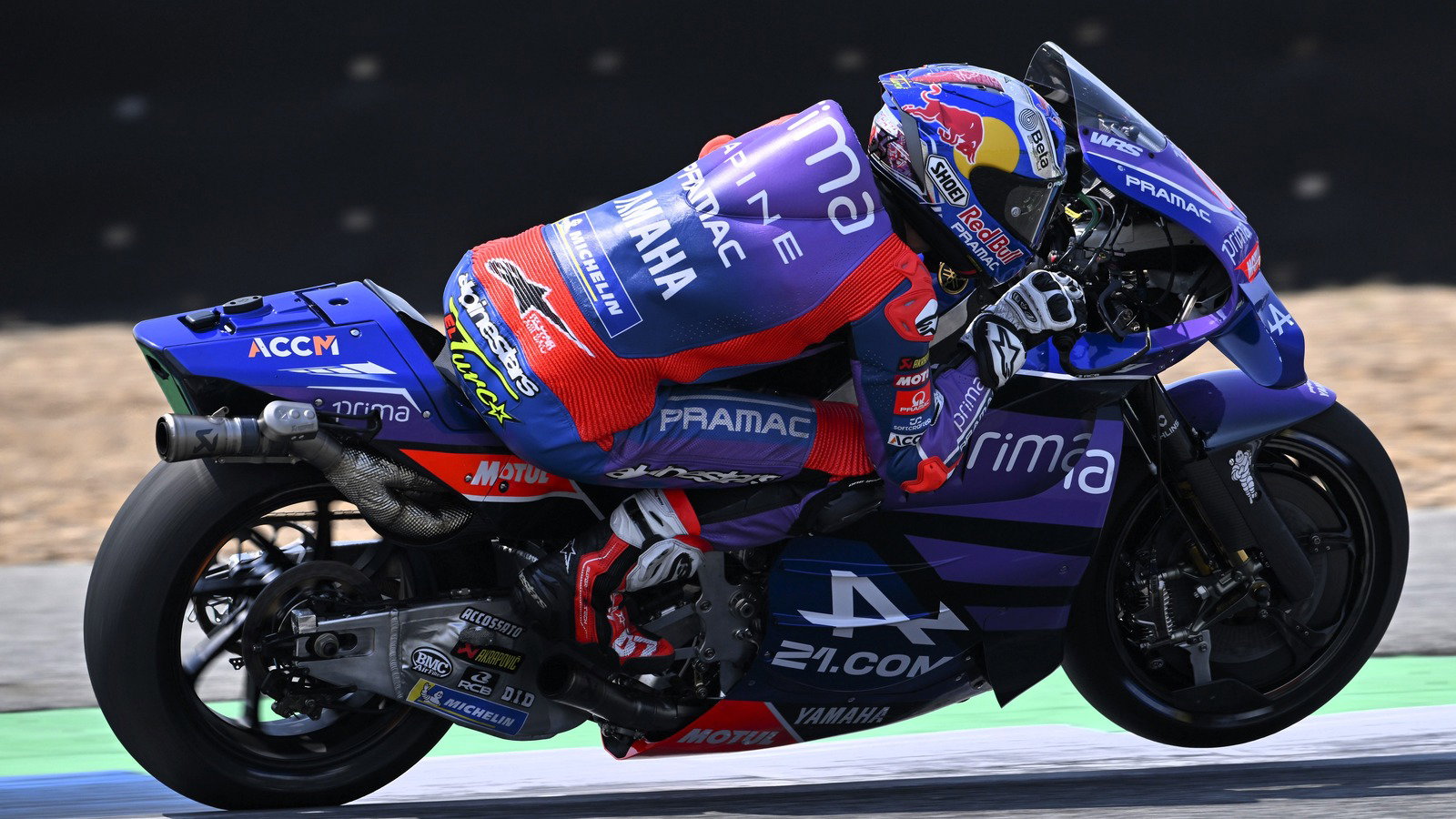 Toprak Razgatlioglu, without rear aero, at the 2026 Buriram MotoGP test.