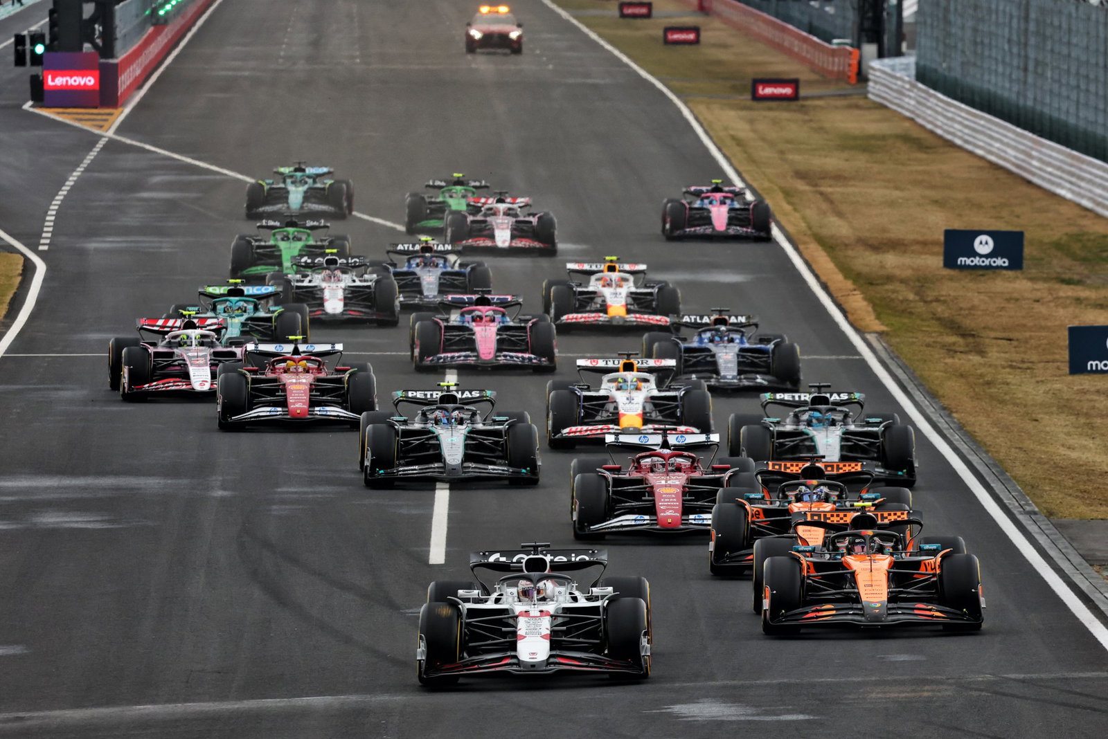 Verstappen leads at the start of the 2025 Japanese Grand Prix