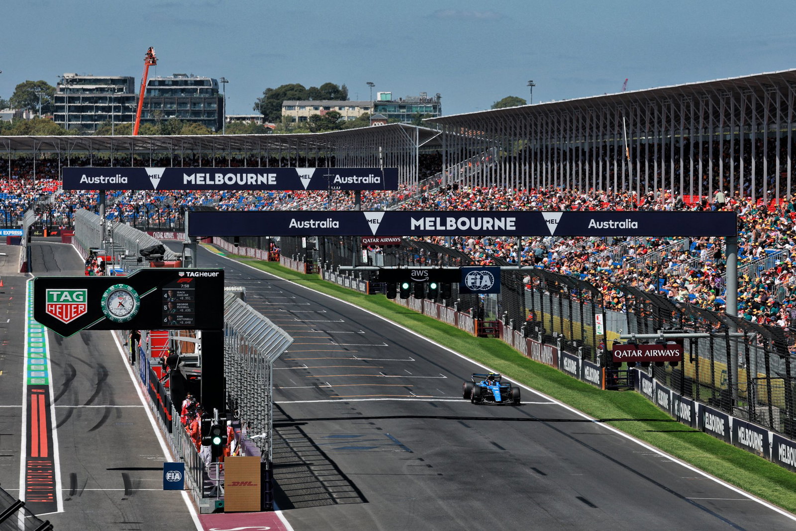 Traffic in qualifying could be problematic 