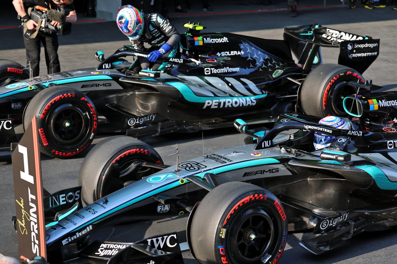 Mercedes dominated qualifying for the China sprint race