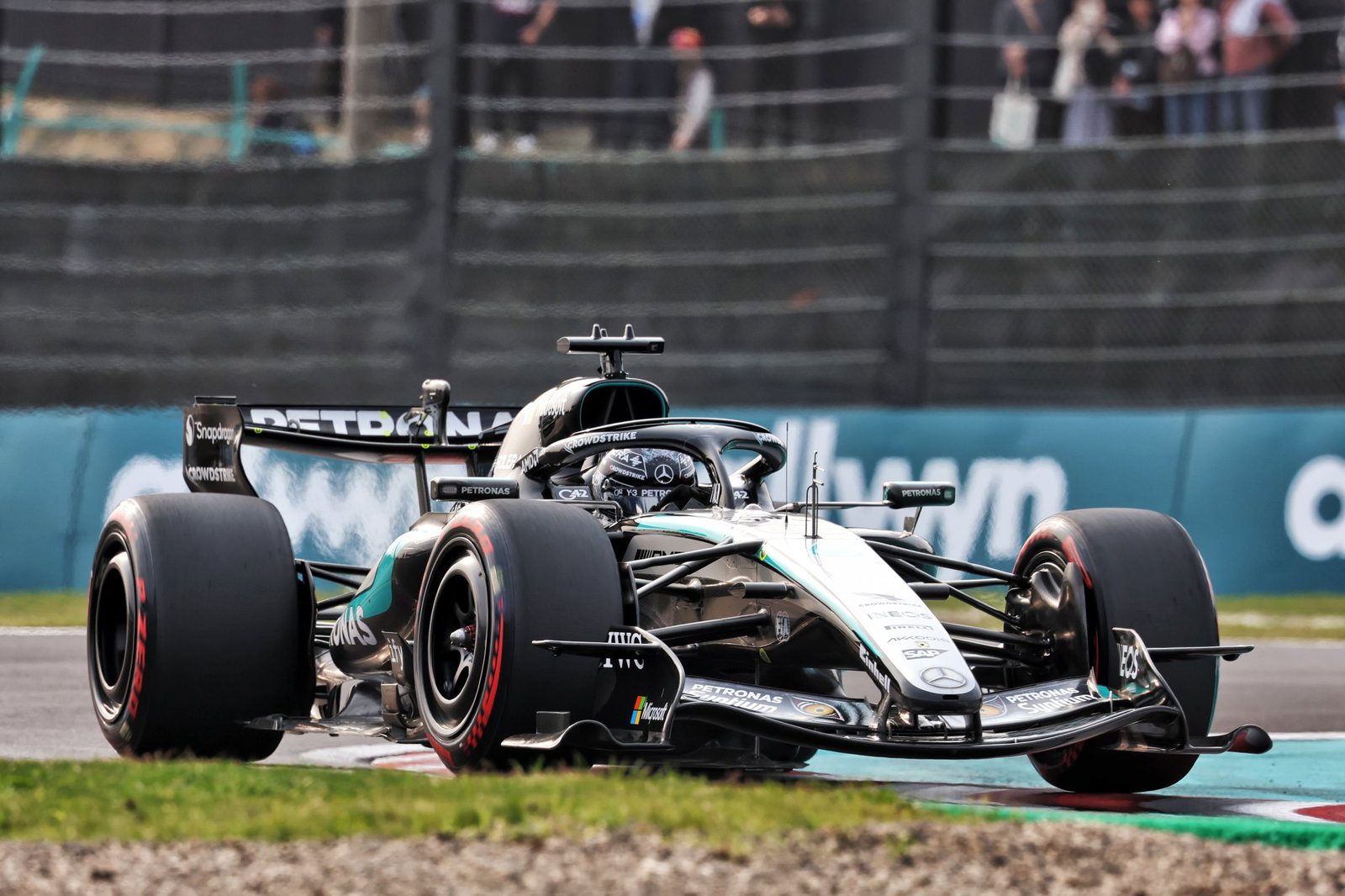 Russell consistently lost out in the final sector to Antonelli 