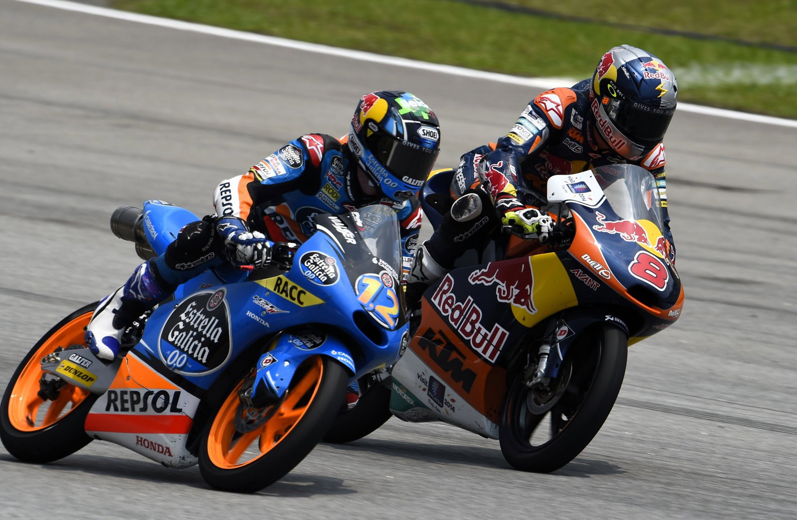 Jack Miller battles Alex Marquez for the 2014 Moto3 title.