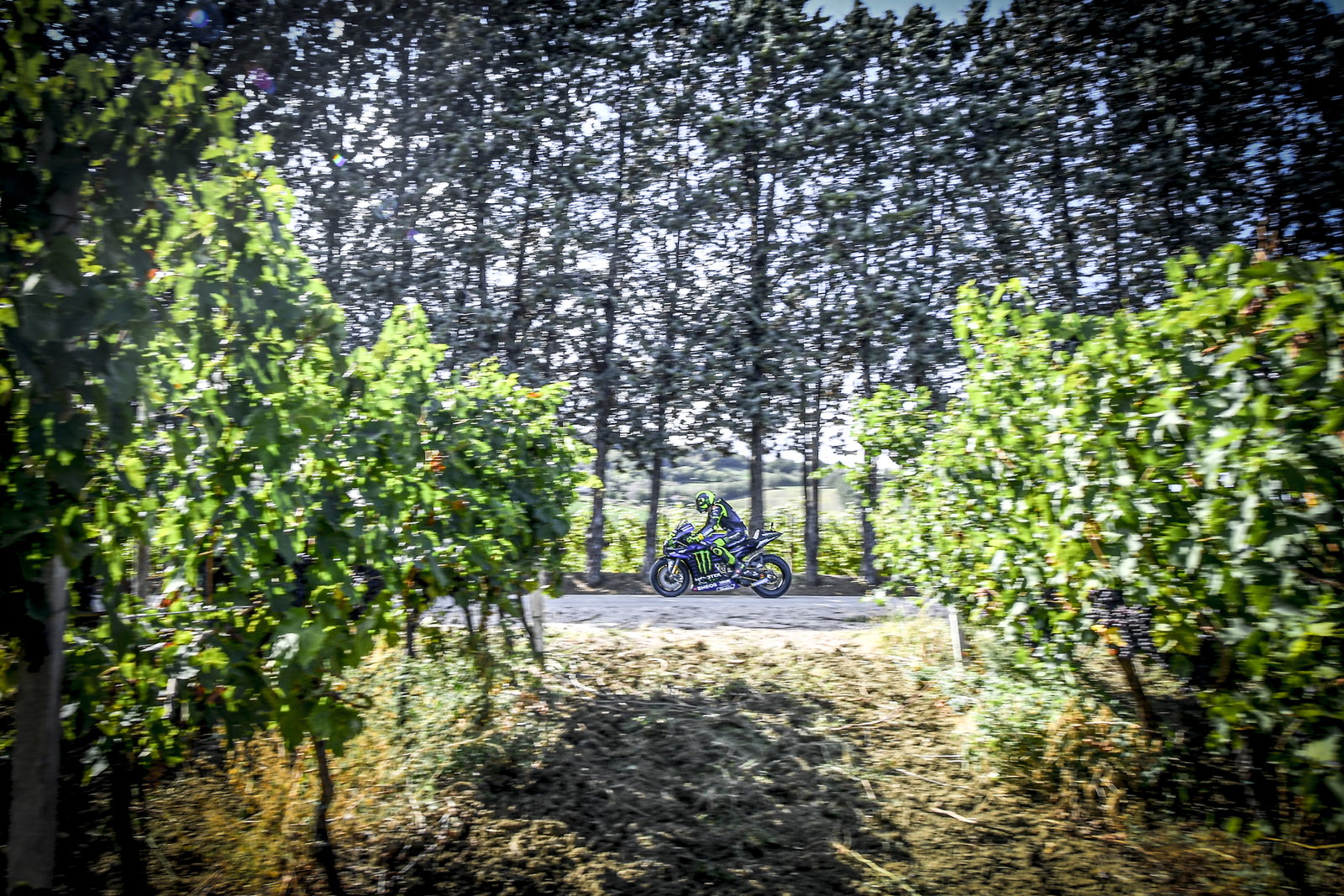 Valentino Rossi rides MotoGP bike from Tavullia to Misano!