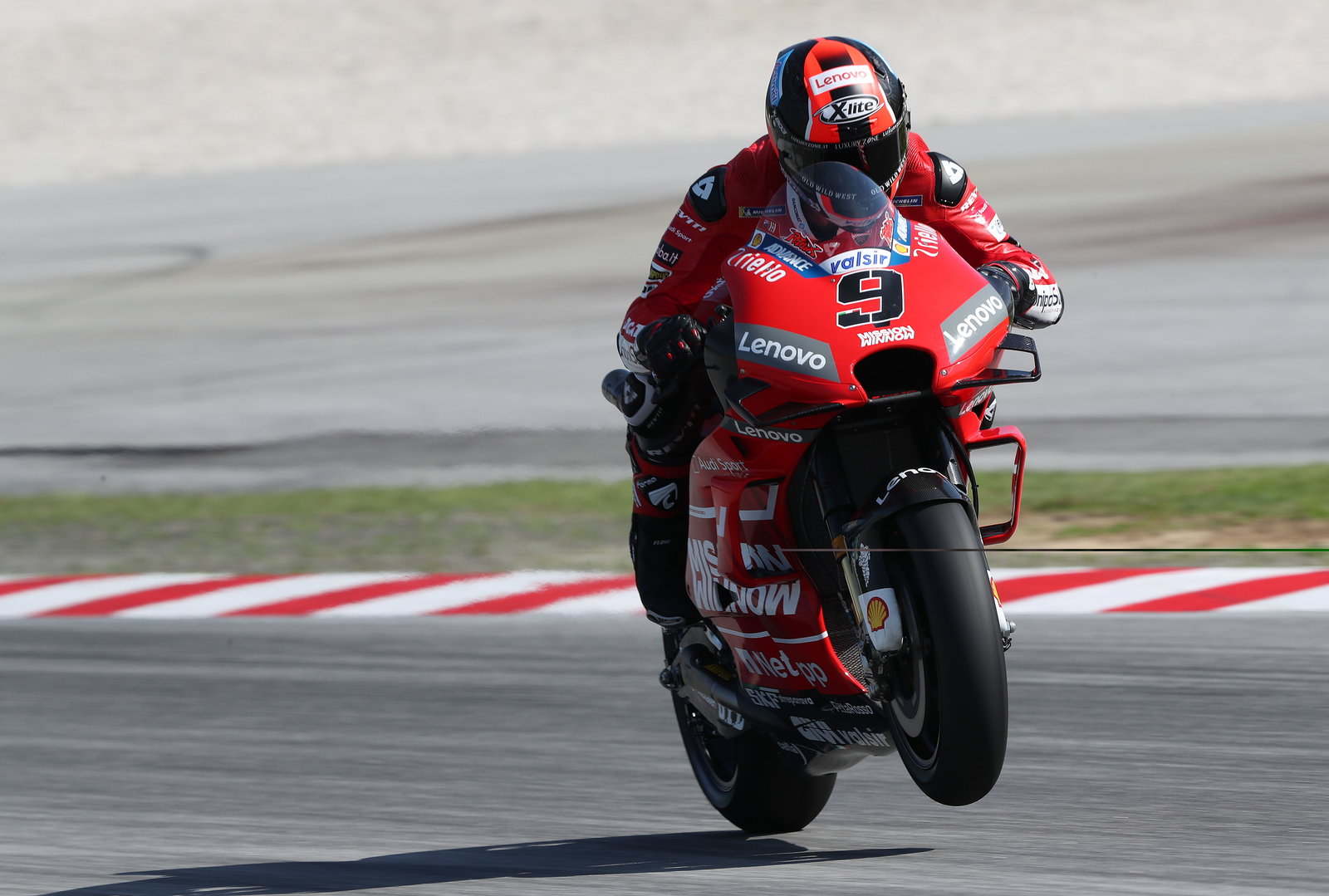 Sepang Test: Ducati unveils 'six wing' fairing