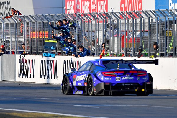 Ex-F1 driver Button wins 2018 Super GT title in Motegi showdown