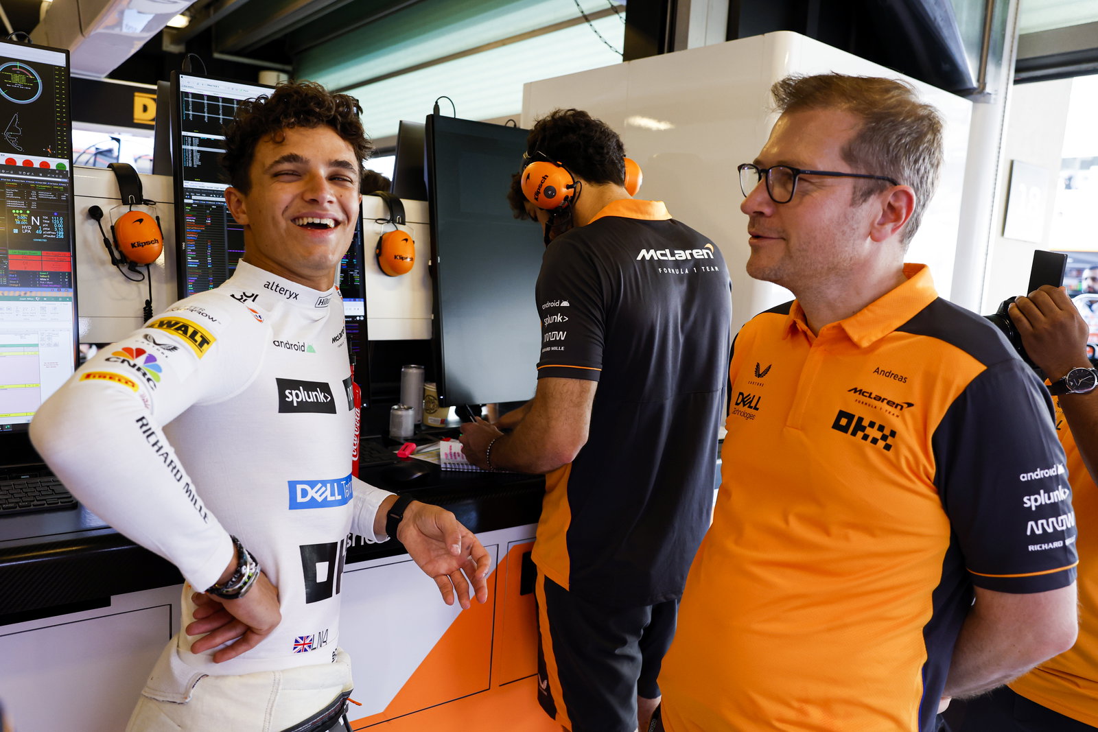 Red Bull have a golden opportunity to beat Mercedes to Lando Norris signature - and they must take it
