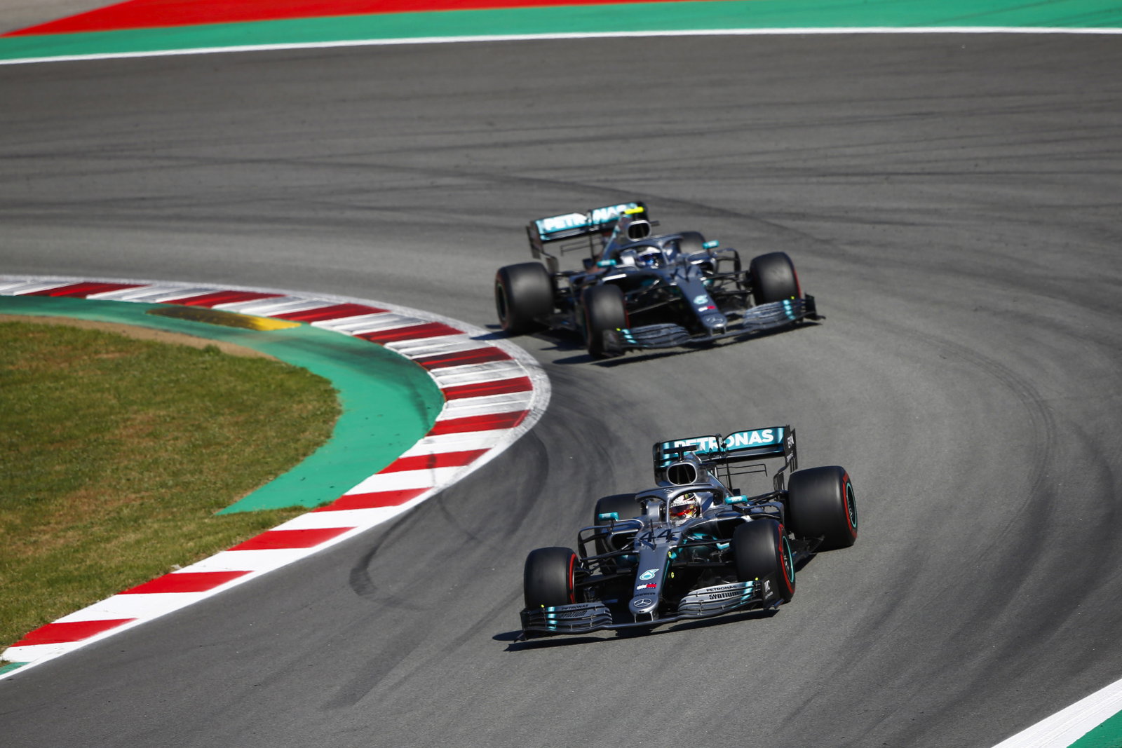 Lewis Hamilton: Mercedes not to blame for current state of F1