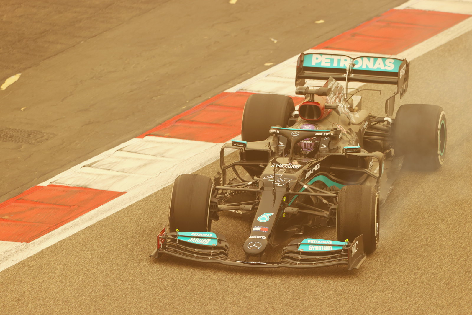 First impressions from F1 testing as Mercedes forced to play catch up in Bahrain