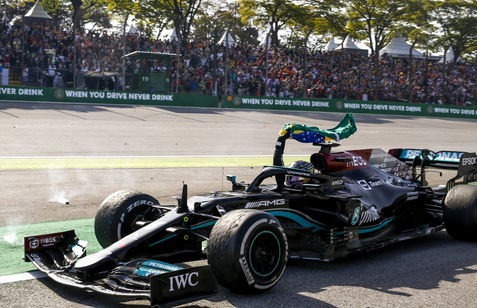 How Lewis Hamilton kept his F1 title hopes alive against the odds in Brazil