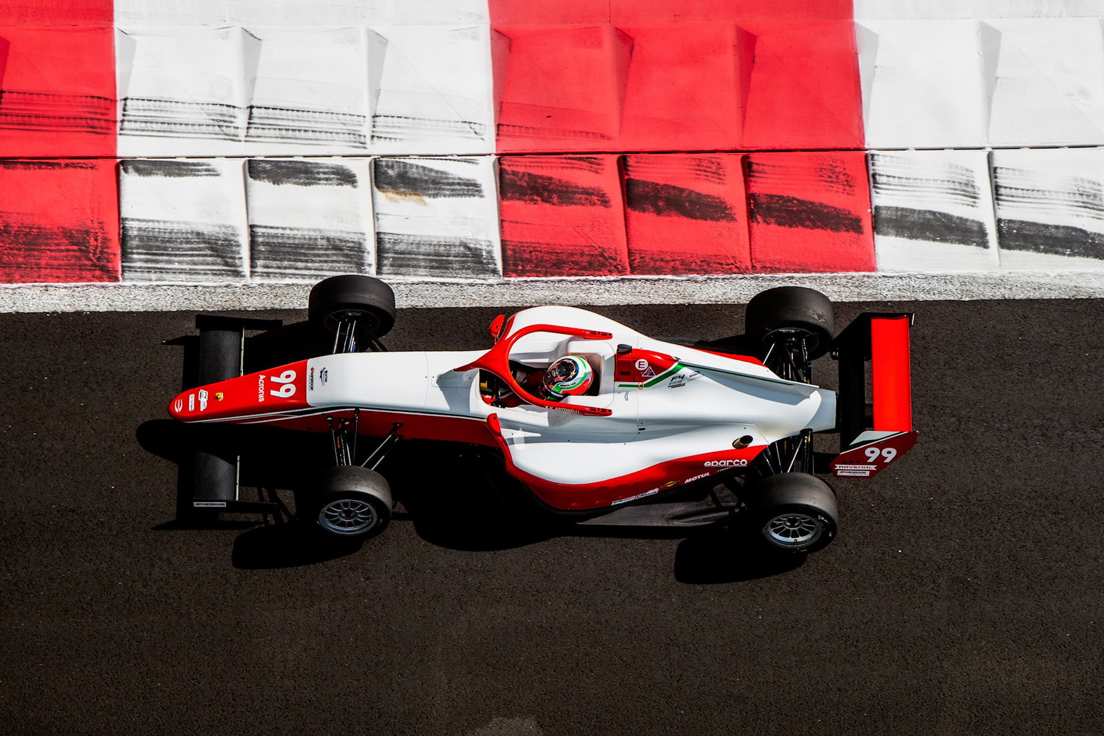 The teenage ‘new Lewis Hamilton’ sensation on Mercedes books