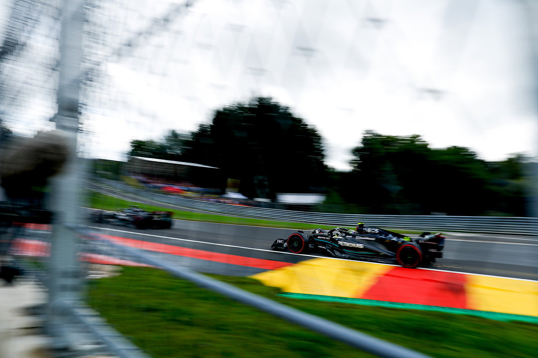 Mercedes explain why Lewis Hamilton and George Russell ‘tripped over each other’ in F1 Belgian GP sprint qualifying