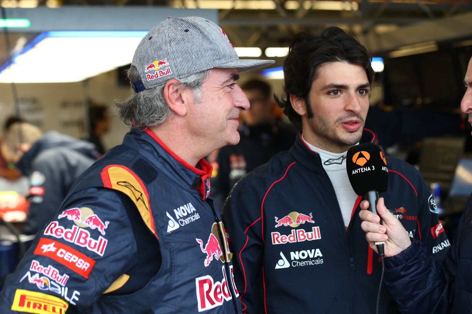 Carlos Sainz Jr. feels for Mick Schumacher amid media attention