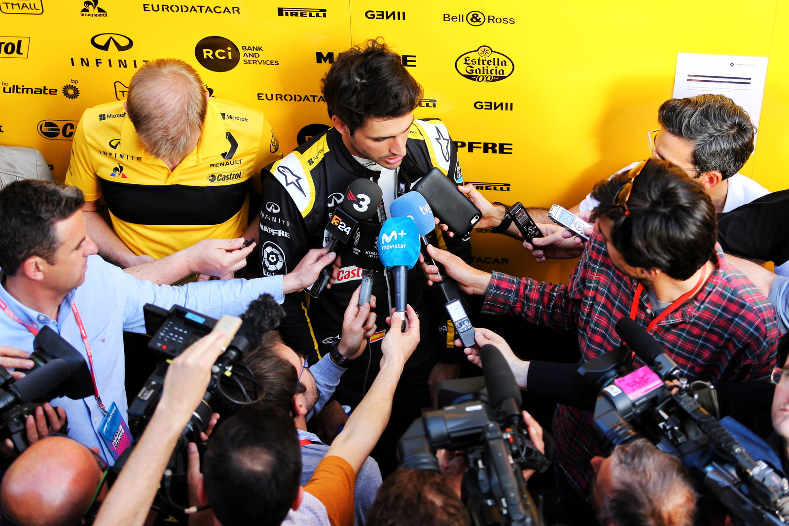 Kate Walker: Should F1 be leaving the past in the past?