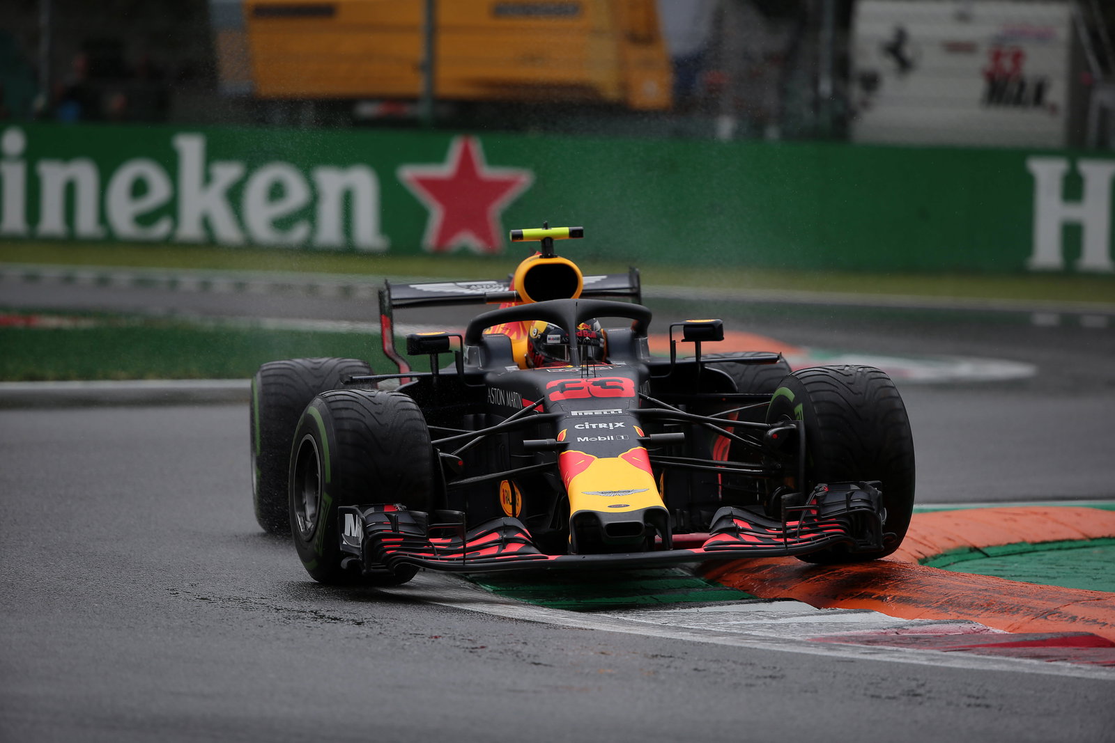 How F1 teams are tackling Monza's technical challenge