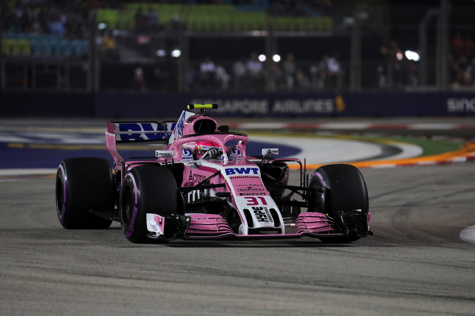 The Singapore tech updates boosting Ferrari and Mercedes' title hopes