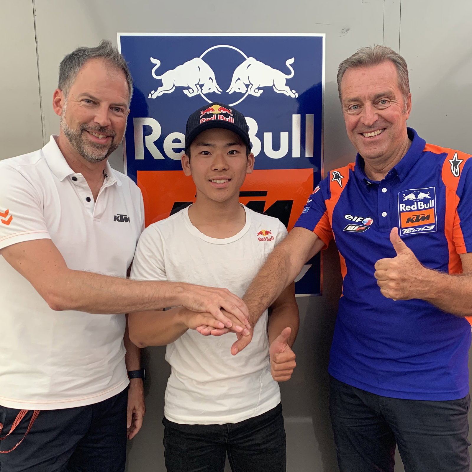 Moto3 rider fractures vertebra in training crash