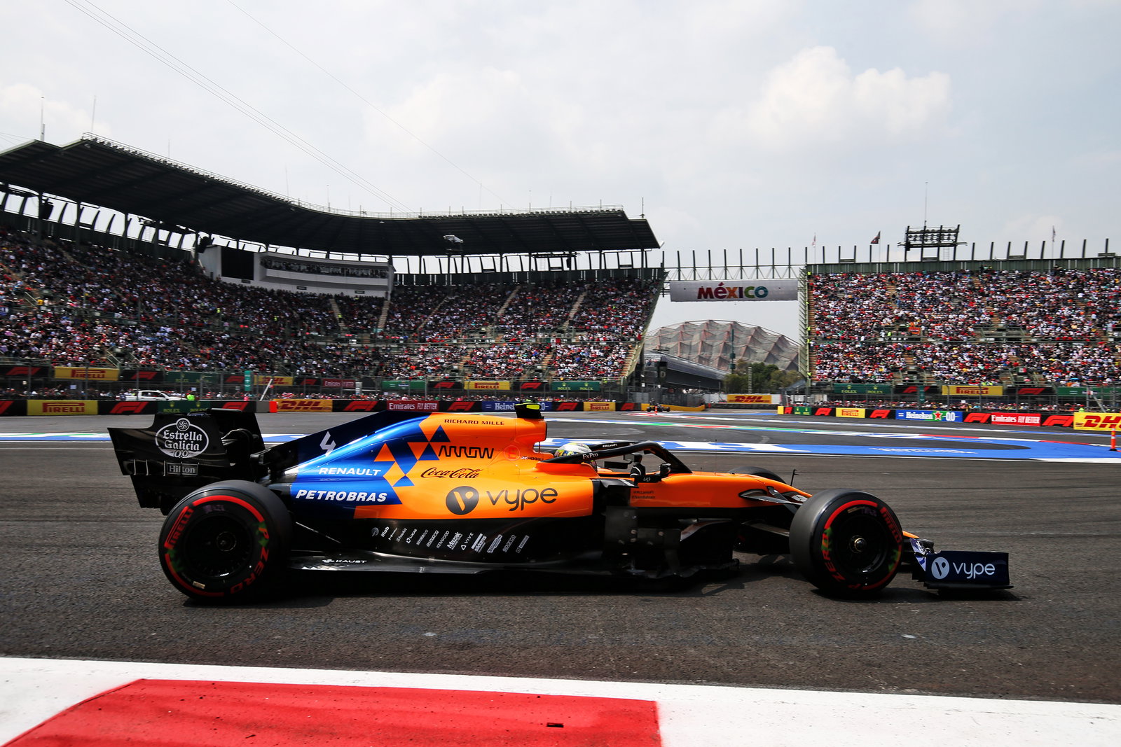 Why ‘tense’ Ferrari-McLaren F1 duel is too close to call at Mexico GP