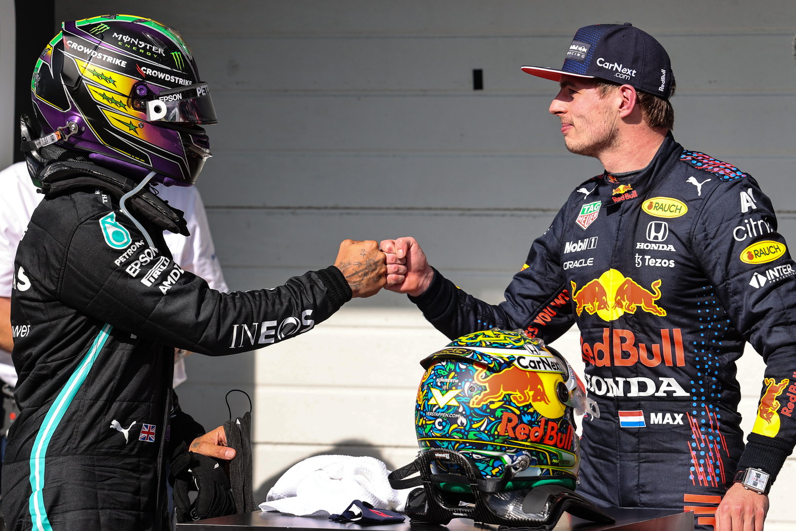 Max Verstappen or Lewis Hamilton - who deserves the 2021 F1 title more?