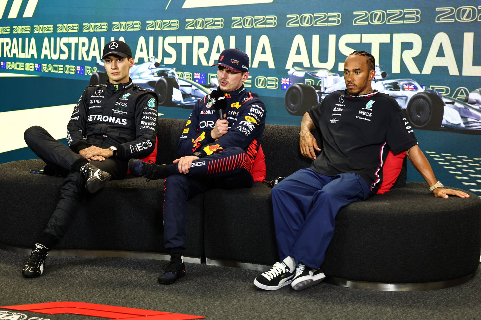 Is Lewis Hamilton playing ‘mind games’ and giving Mercedes F1 teammate George Russell 