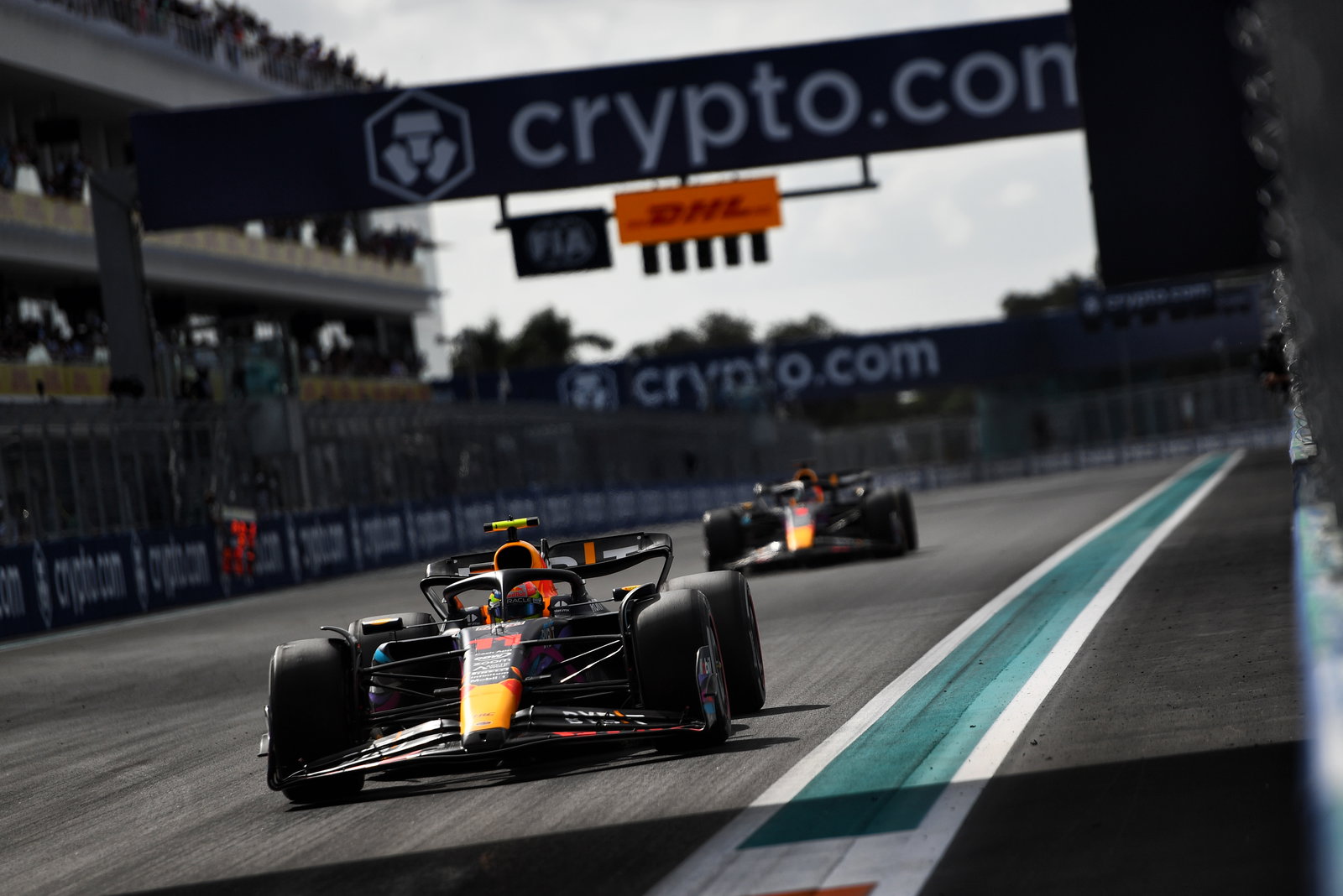 Sky Sports F1 pundit Anthony Davidson questions 'very odd' Red Bull radio communication in Miami GP