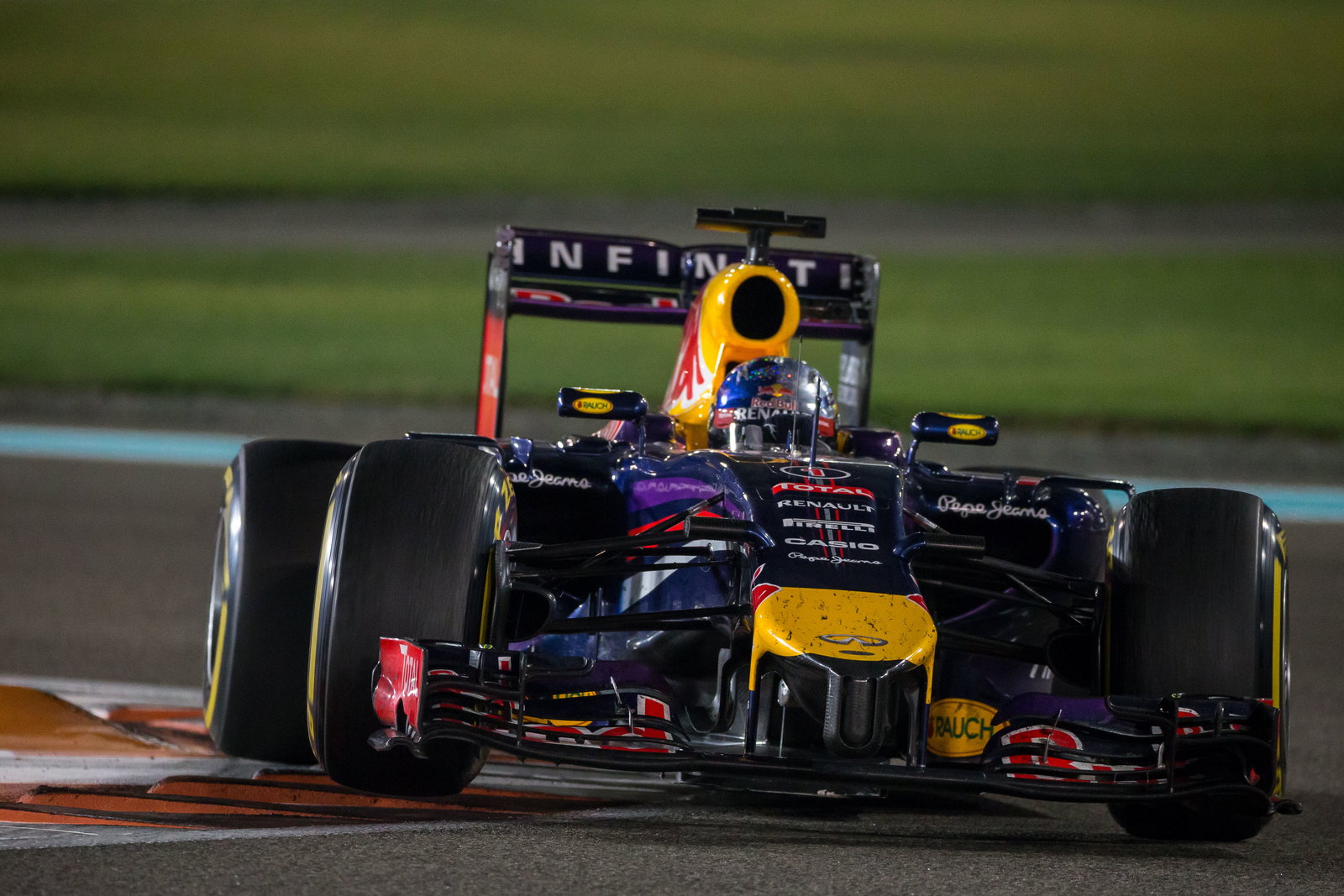 Max Verstappen to run No.1 on Red Bull car for F1 title defence in 2022