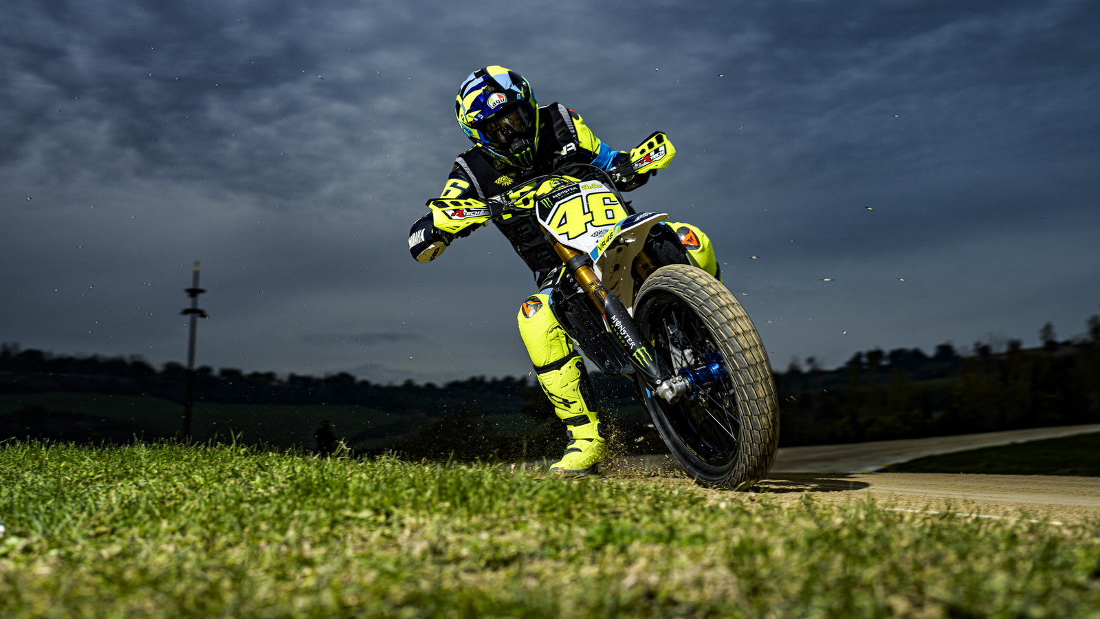 Valentino Rossi at the 100km of champions dirt track race