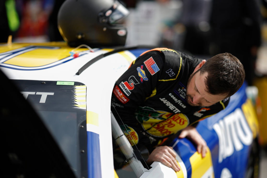 NASCAR: Joey Logano on Pole at Las Vegas for Pennzoil 400 - Full Qualifying Results