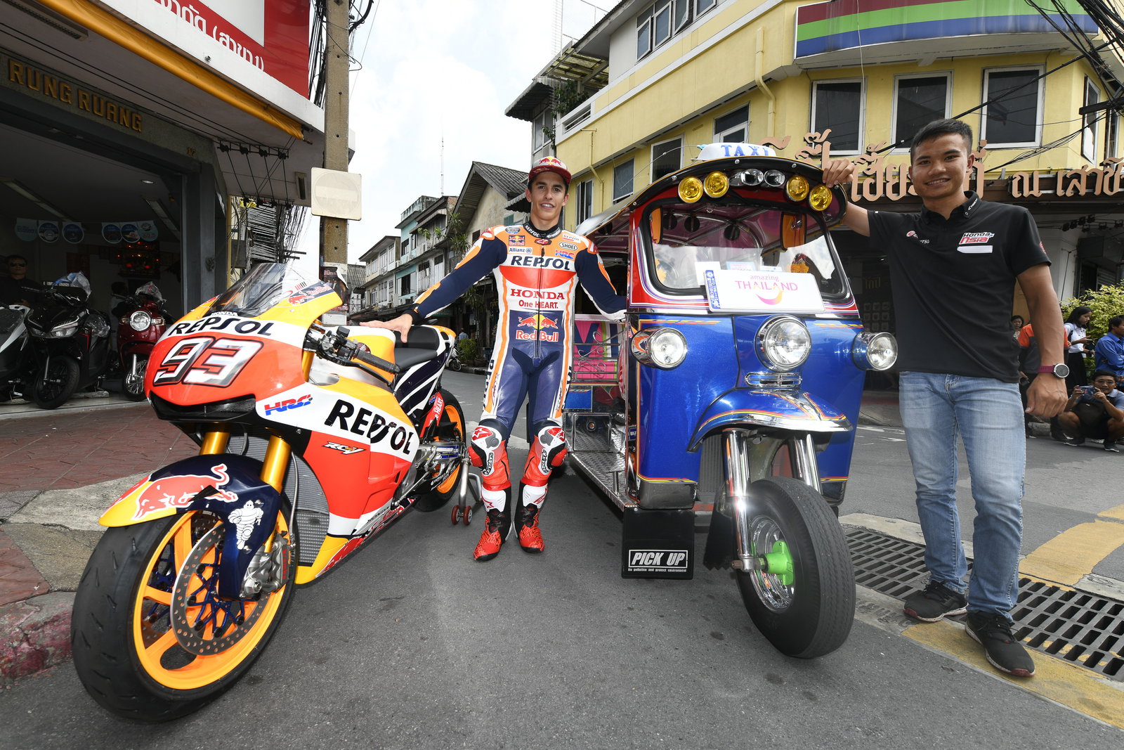 MotoGP Thailand: Marquez tours Bangkok, tries Tuk-Tuk!