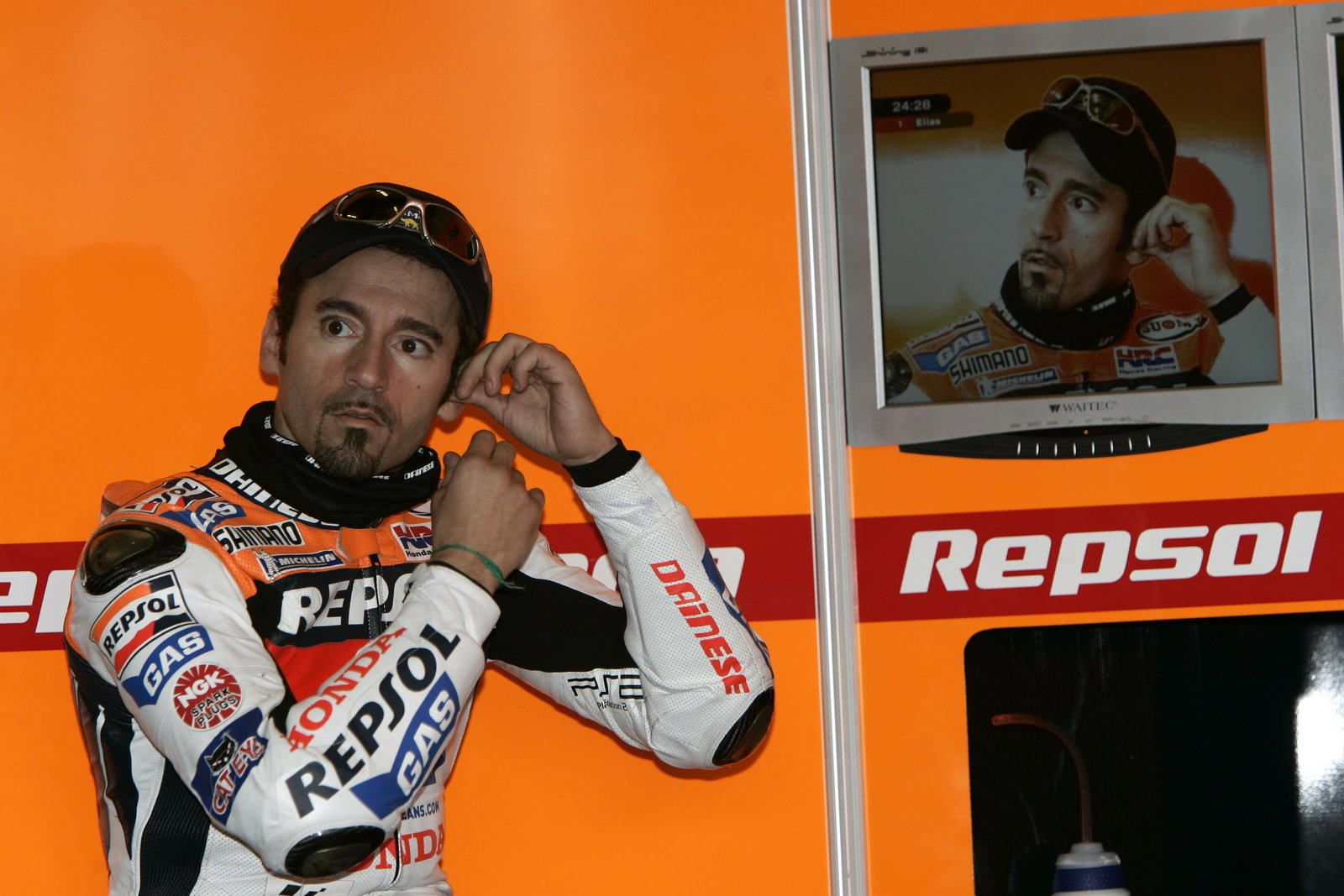 Pembalap MotoGP Spanyol bertemu Canellas di sirkuit Montjuic