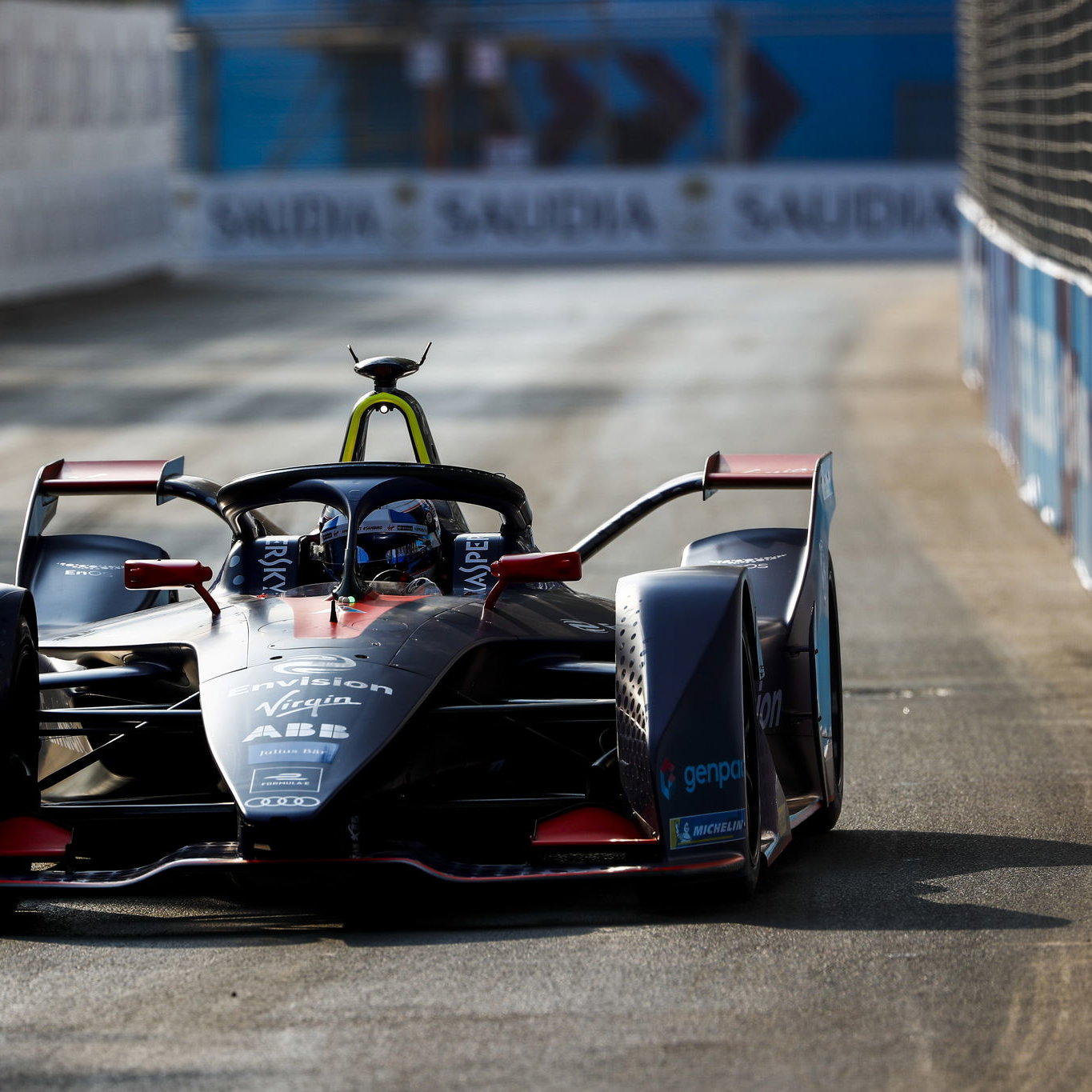FE Ad Diriyah: da Costa fends off Vergne for first win of Gen2 era
