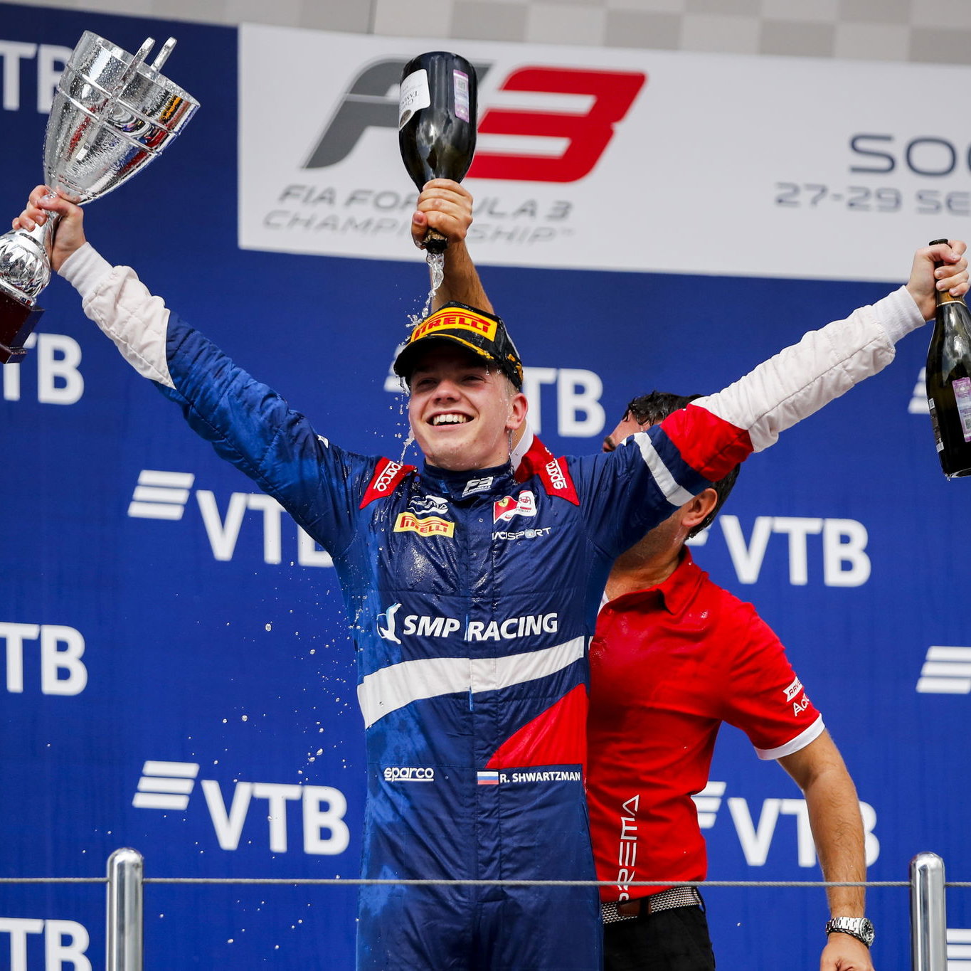 Adik pembalap F1 Ferrari, Leclerc, menyegel kursi Prema F3 pada 2021