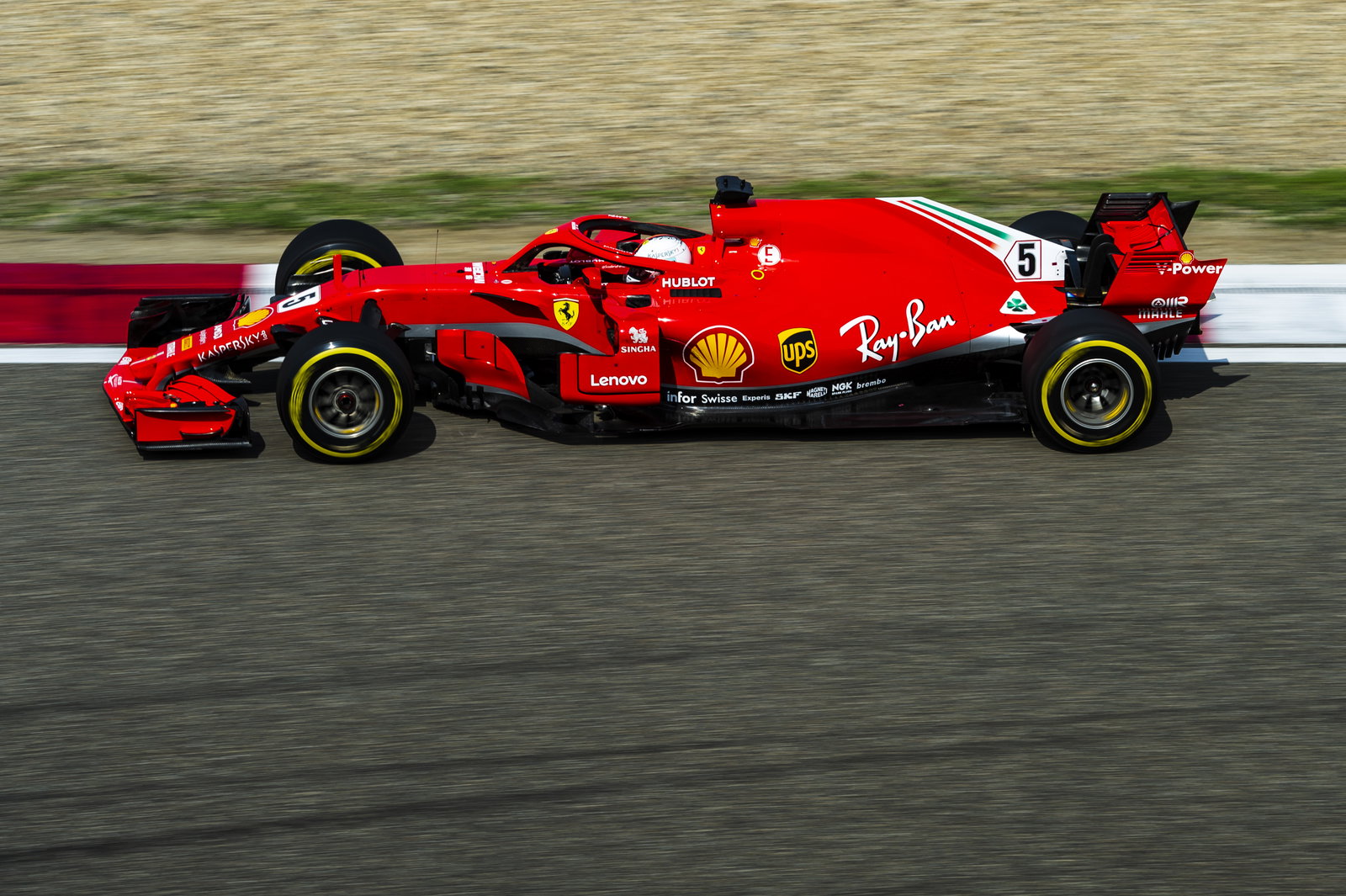 Daniel Ricciardo: GP Tiongkok memenangkan 'hadiah nyata' untuk mekanik Red Bull