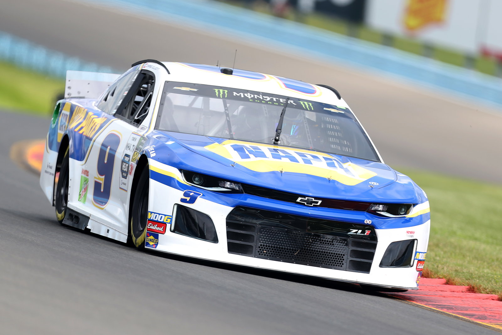 Chase Elliott tops William Byron for Watkins Glen pole
